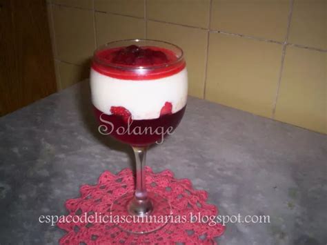 Gelado De Mousse De Lim O C Calda De Morango Receita Petitchef