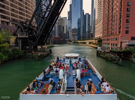 Chicago's Original Architecture Sightseeing Cruise by Wendella Boats in ...