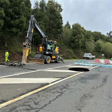 Arrancan Los Trabajos De Reparaci N De La Carretera De Rois La Coru A