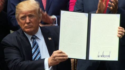 Trump Signs Executive Order To ‘vigorously Promote Religious Liberty