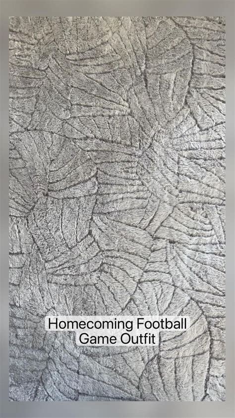 Homecoming Football Game Outfit 🤍 in 2022 | Urban chic fashion, Gaming ...