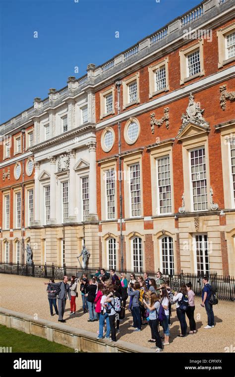 England London Surrey Hampton Court Palace Group Of Student