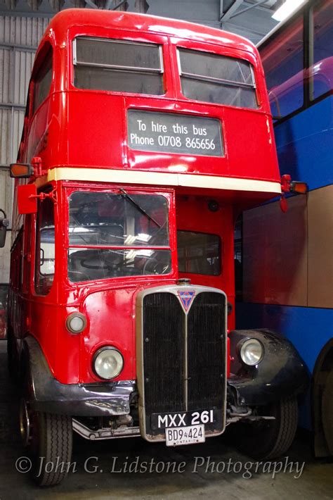 Ensignbus Ex London Transport Aec Regent Iii Weymann Low Flickr