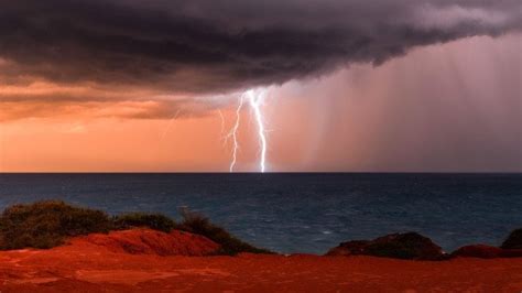 Electrifying Weekend For Wa With Over 2 Million Lightning Strikes As Severe Weather Warnings