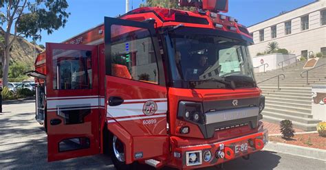 Lafds New Electric Fire Truck Is Also Safer For Pedestrians