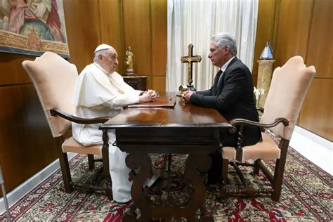 Papa Francisco Recibe A D Az Canel En El Vaticano Por Casi Una Hora Y