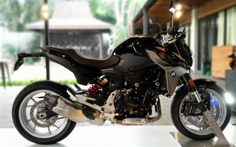 Bmw Motorrad Launching F R Motor Naked Yang Agresif Pengendara