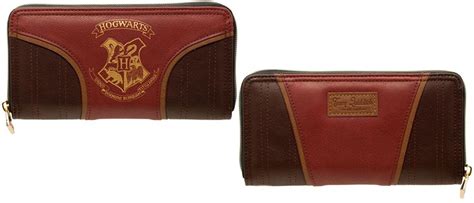 Harry Potter S Hogwarts Gold Crest Zip Up Wallet Click Image For