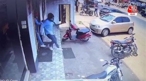 Raniganj Robbery রানিগঞ্জে সোনার দোকানে ডাকাতিতে গ্রেফতার ১ গুলির