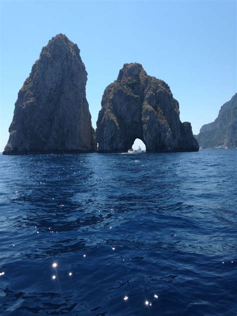 Capri Boat Excursion To See The Grottos Amalfi Coast Excursions Outdoor