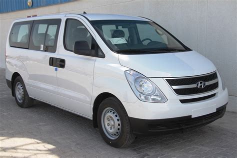 Hyundai H1 Minibus - reviews, prices, ratings with various photos