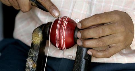 Dukes Cricket Ball Price In India - werohmedia