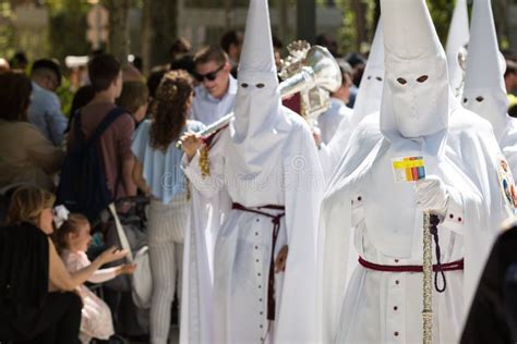 Semana Santa Pascua Sevilla Procesi N De La Hermandad Sacramental De