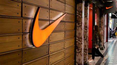 Pershing Square Nike Aktie Springt An Das Ist Der Grund 15 08 2024