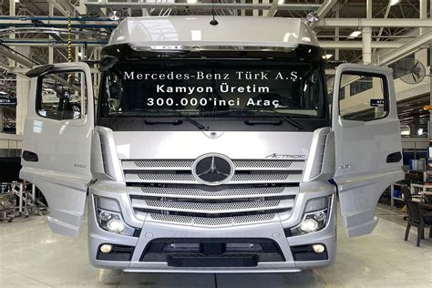 Mercedes Benz T Rk Retimde Bini Devirdi Otost L