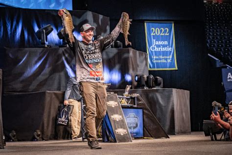 Victory In Tennessee Gustafson Sweeps 2023 Bassmaster Classic Gearjunkie