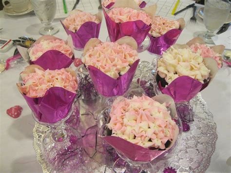 Beautiful Cupcake Centerpiece Cupcake Centerpieces Beautiful Cupcakes Shower Ideas Party