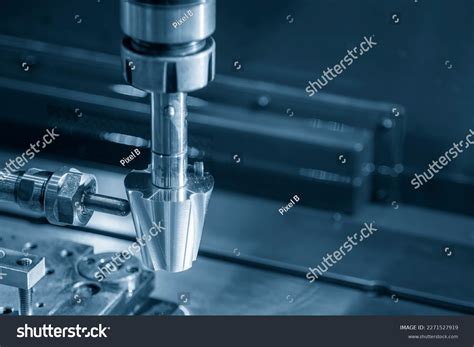 18 Sinker Edm Machines Images, Stock Photos & Vectors | Shutterstock