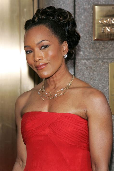 Has Angela Bassett Had Plastic Surgery See Transformation Photos Of