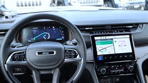 New Jeep Grand Cherokee Multimedia System Digital Cockpit Youtube