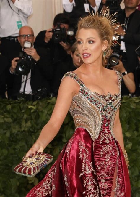 Blake Lively Neskall