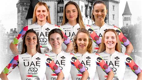 Pedale Rosa UAE Team ADQ In Gara Al Tour De France U C I WWT Con