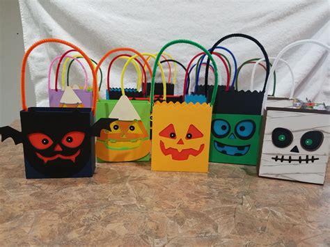 Halloween Treat Bags Halloween Paper Bags Halloween Bags Diy Paper