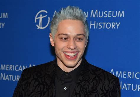 Pete Davidson Net Worth Stand Up To Earn Money Radio Urban Fm