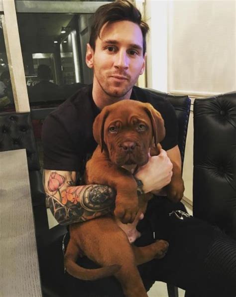 Hulk El Perro De Messi Dónde Está La Gigante Y Exclusiva Mascota De