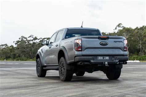 2023 Ford Ranger Raptor V Wildtrak V6 V Wildtrak Bi Turbo Drag Race