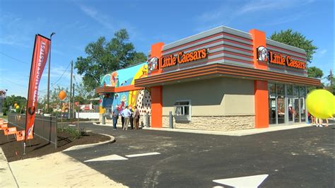 New Little Caesar's restaurant location opens in Old South End | wtol.com