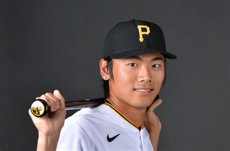 Pittsburgh Pirates: It's Time to Give Ji-Hwan Bae an Opportunity