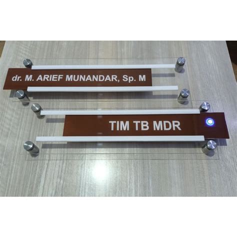 Jual Papan Akrilik Sliding Name Tag Sliding Papan Nama Penunjuk