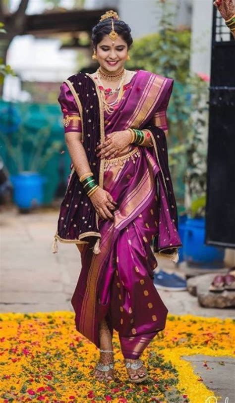 Maharashtrian Bride Styles Marathi Bride Marathi Wedding Wedding