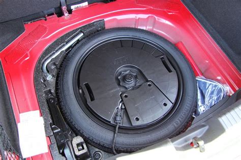 Subwoofer W Kole Zapasowym Czy To Ma Sens Connected Car