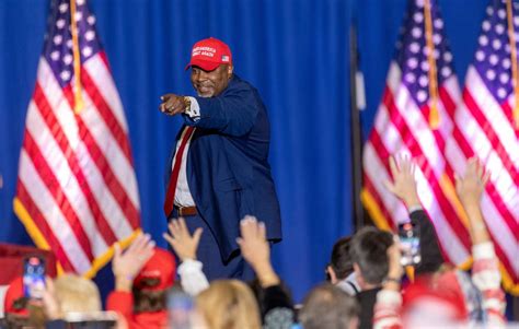 Trump Rallies With Thousands In Nc Ahead Of Super Tuesday Charlotte