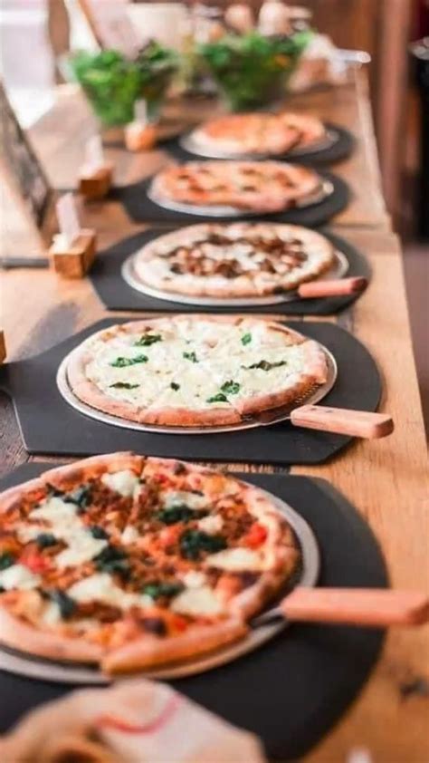 Fun Ways To Organize A Pizza Bar At Your Wedding Artofit