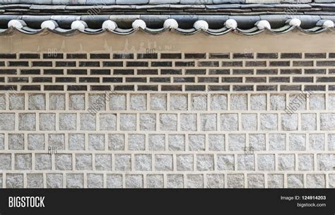 Korean Style Wall Roof Image And Photo Free Trial Bigstock