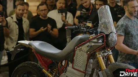 Royal Enfield Officially Unveils Electric Himalayan At Eicma 2023 Electric Vehicles News