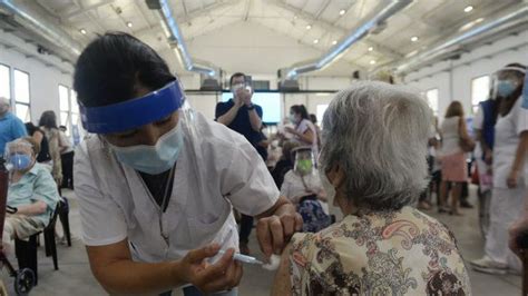 Desde Este Martes La Ciudad Aplica La Tercera Dosis De La Vacuna