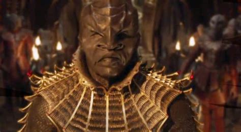 Latest Star Trek: Discovery Trailer Previews a New Look for the Klingon (VIDEO)