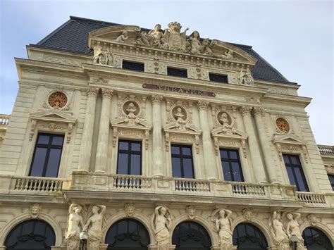 Visite du théâtre à l italienne de Cherbourg par les élèves de 5D