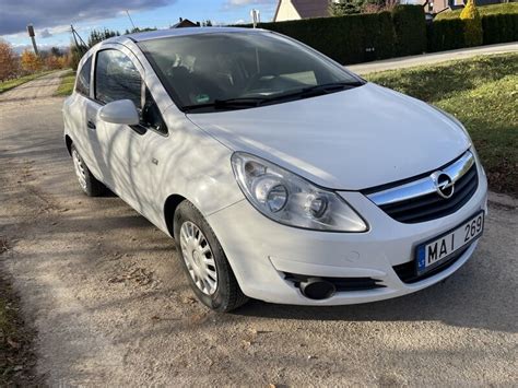 Opel Corsa 2009 Y Hatchback Advertisement 0137201147 Autogidas