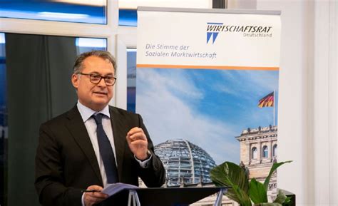 Thema Inflation Der Pr Sident Der Deutschen Bundesbank Beim