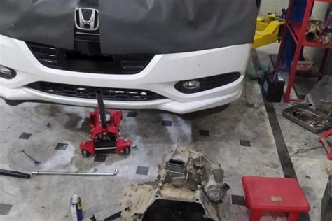 Honda Vezel Car In Pakistan Best Auto Workshop Fixmycar Pk