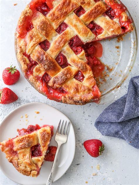 Strawberry Rhubarb Pie - Completely Delicious