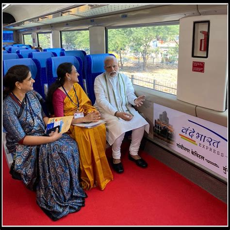 Pm Modi Vande Bharat Express Dedicated To The Nation Of Vande Bharat