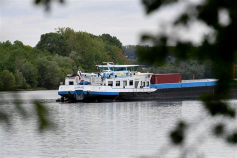 Rh Ne Le Transport Fluvial Dans Une Dynamique Enthousiasmante