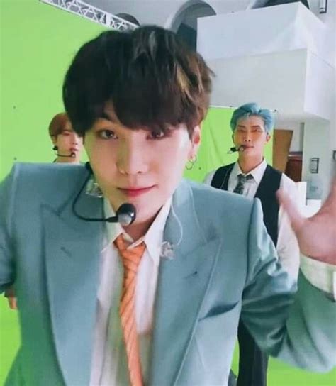 Ghim của Lili trên Yoongi