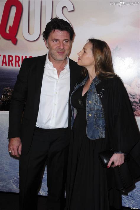 Vanessa Demouy et son mari Philippe Lellouche en février 2011 Purepeople